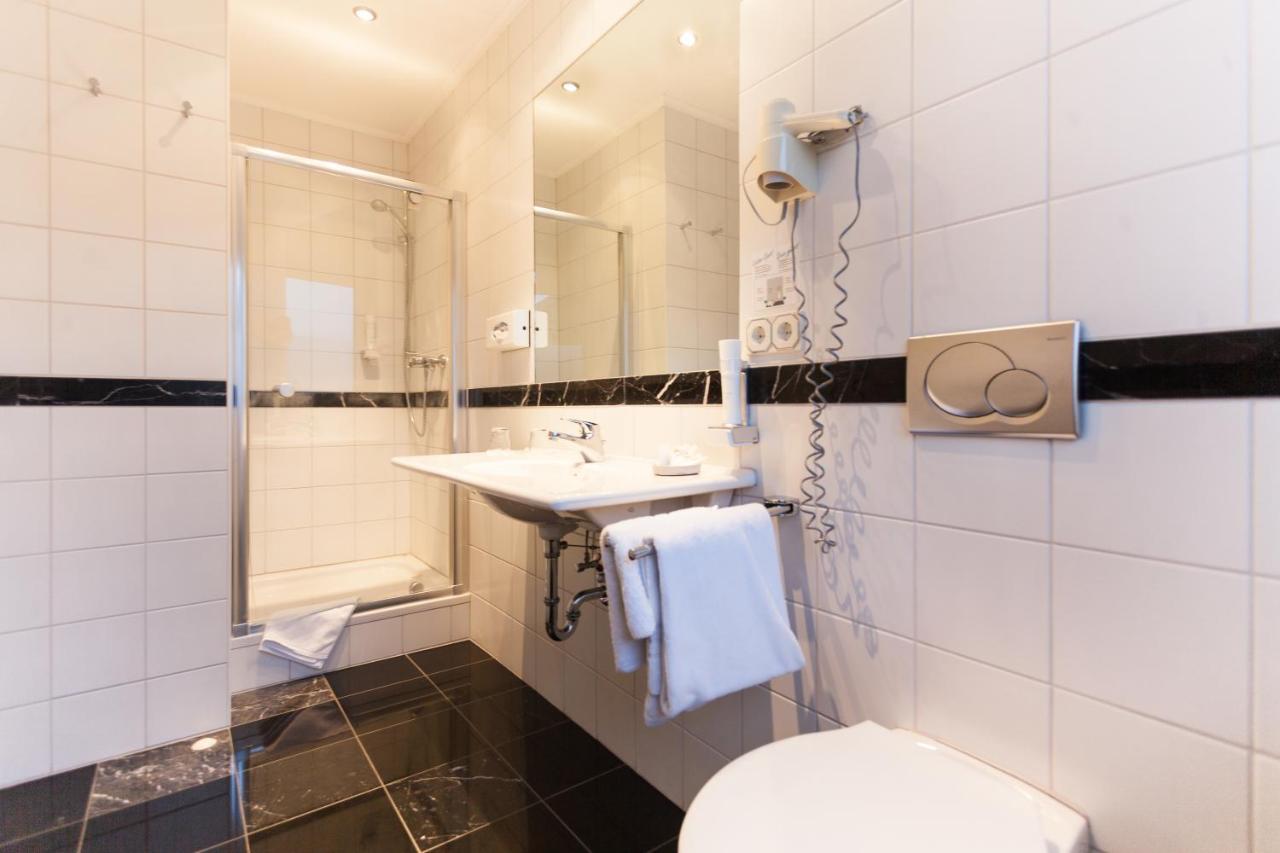 Hotel-Restaurant Zur Krone Loehnberg Номер фото